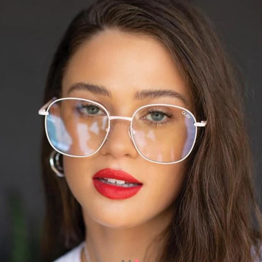 QUAY Jezabell Light Pink Blue Light Glasses